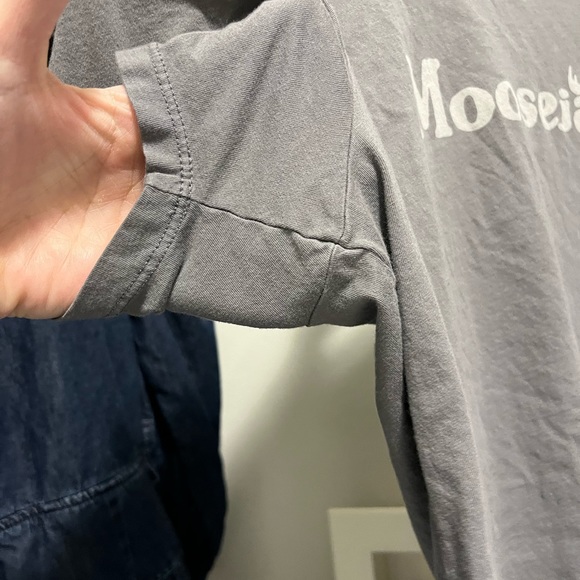 Moose jaw Tee - Picture 5 of 5